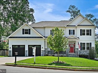 362 Park St NE, Vienna, VA 22180