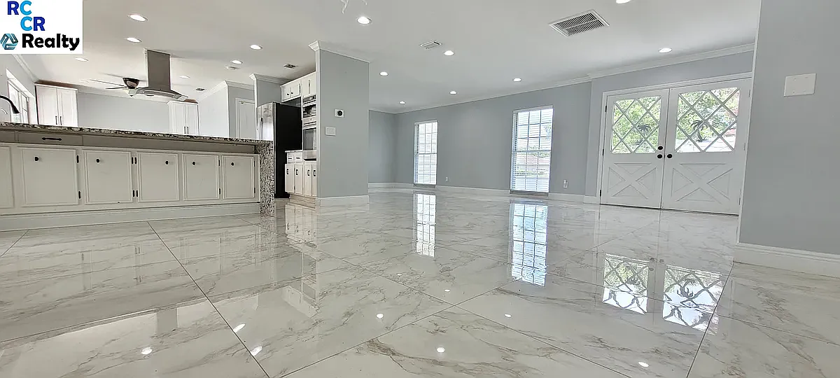 Building Photo - 405 Westchester Dr