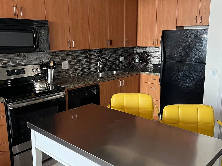 1080 Park Blvd #1108 — Photo 9