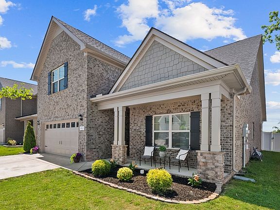 5th image of 262 Thorpe Dr