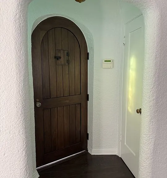 326 N La Jolla Ave — Photo 3