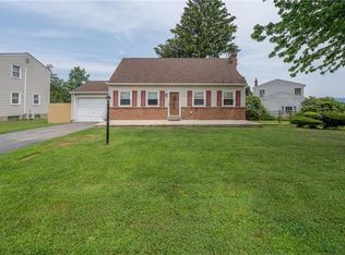 1727 W Wood St, Emmaus, PA