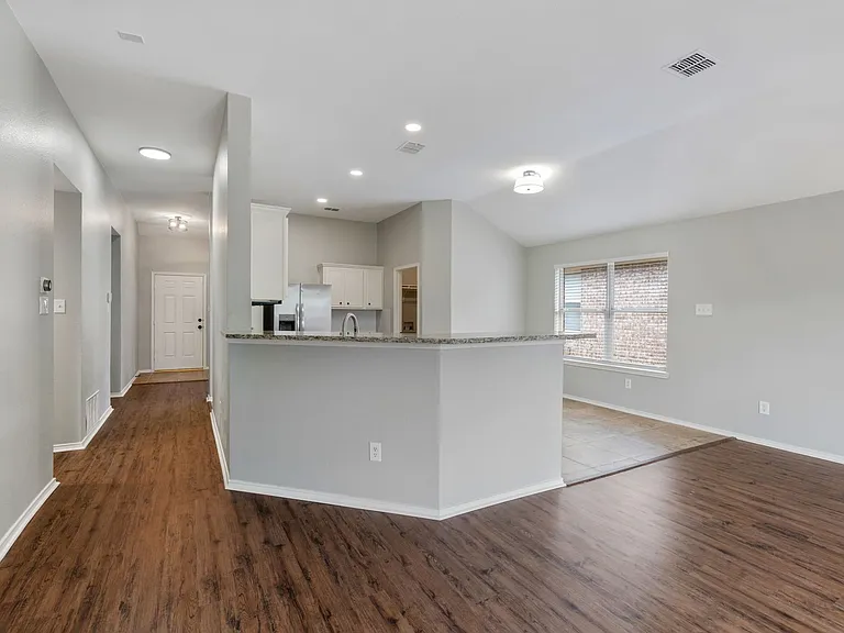 10905 Fawn Valley Dr — Photo 5