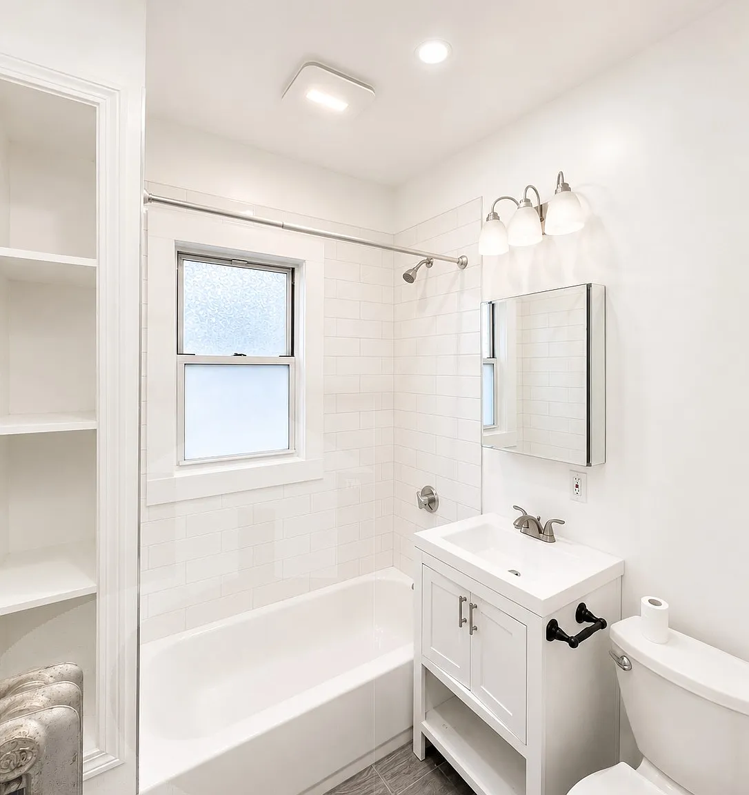 3 bed, 1.0 bath, $3,600 — Photo 4