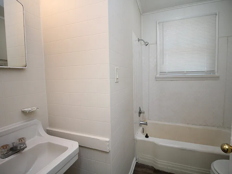 1218 N Kirk St — Photo 13