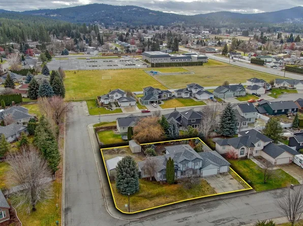 15610 E 20th Ave, Veradale, WA 99037