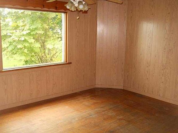 dinging room