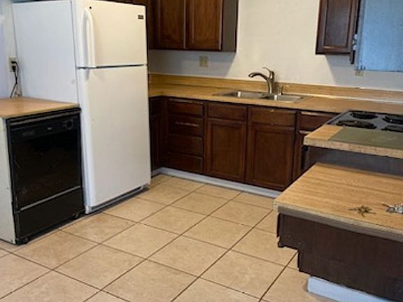 4th image of 1001-1003 N Pittsburg St #1005