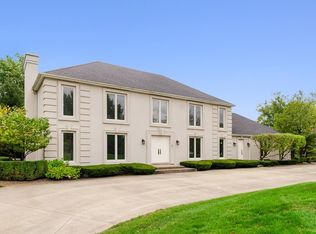 533 Waters Edge Ct, Northbrook, IL 60062