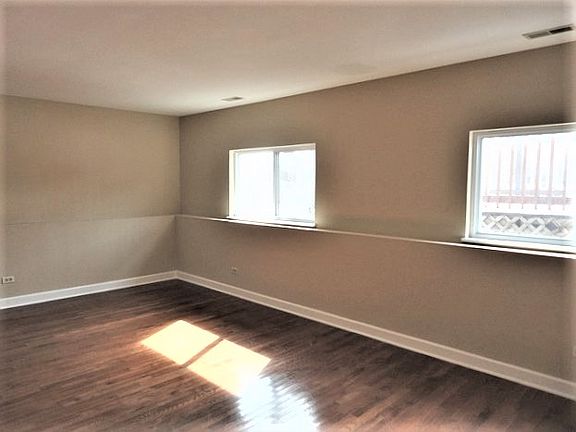 3rd image of 5314 Whispering Oaks Dr