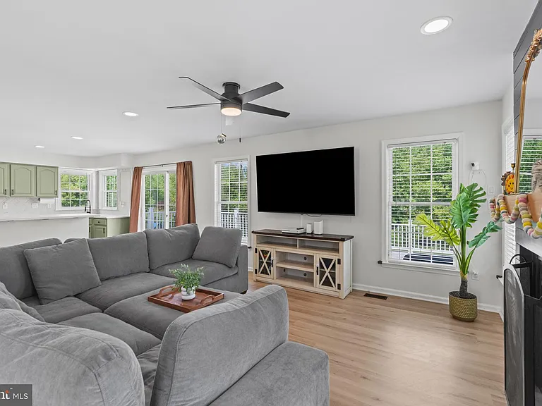 751 Hickory Limb Cir — Photo 9