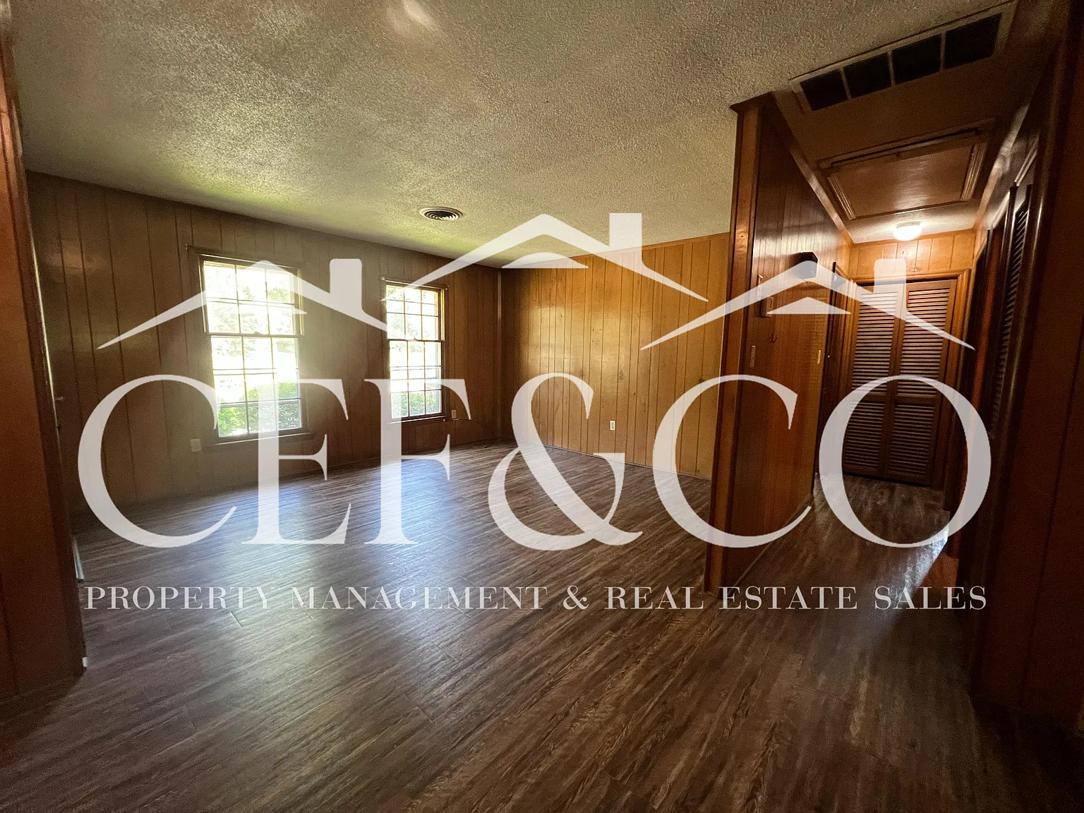 2 bed, 890 sqft, $895 — Photo 3