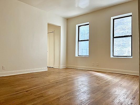 2nd image of 1026 Saint Nicholas Ave #3E