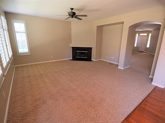 4th image of 2417 Greystone Dr