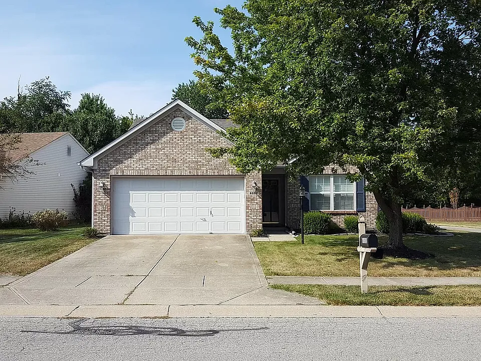 6088 White Birch Dr