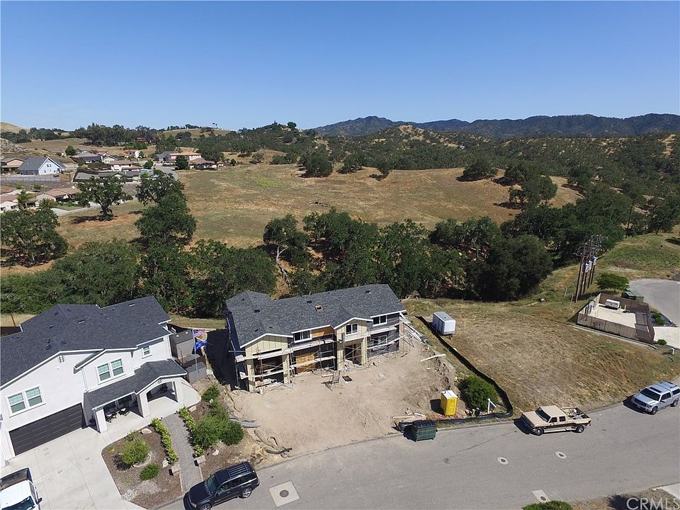 1st image of 3630 Lakeside Village Dr