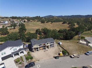 3630 Lakeside Village Dr, Paso Robles, CA 93446