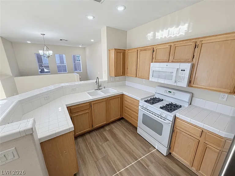 10220 Delray Beach Ave #202 — Photo 10