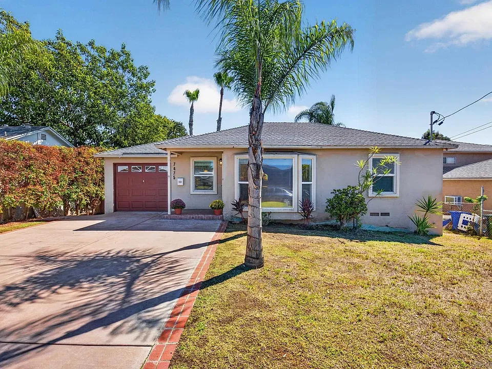 7475 Muriel Pl