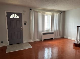 6837 Large St #1, Philadelphia, PA 19149