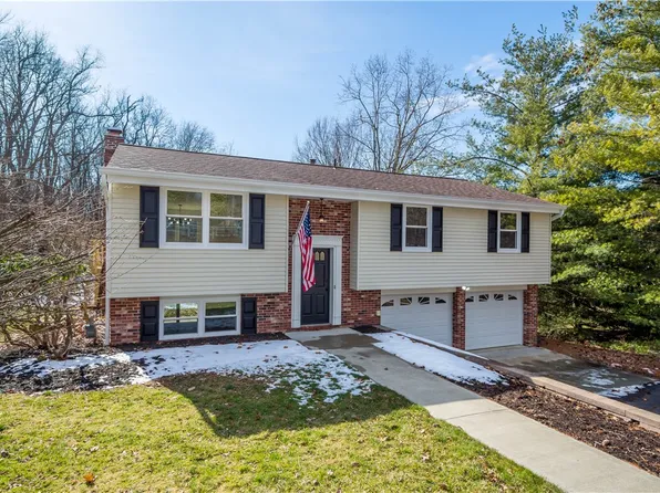 1866 Ferguson Rd, Allison Park, PA 15101