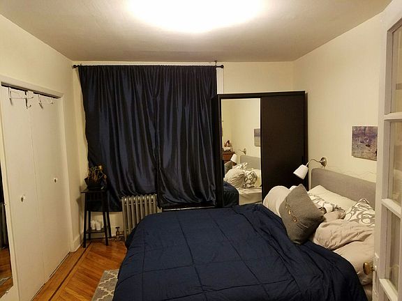 2nd image of 2106 21st Ave #2A