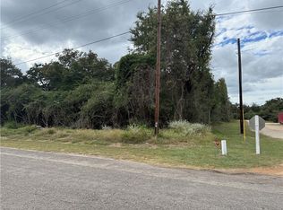 N Golfview Dr, Normangee, TX 77871