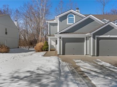 6020 NE Moonstone Dr, Lees Summit, MO, 64064