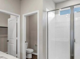 400 Barton Creek Ln, Hutto, TX 78634
