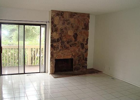 2nd image of 8633 Mountain Blvd