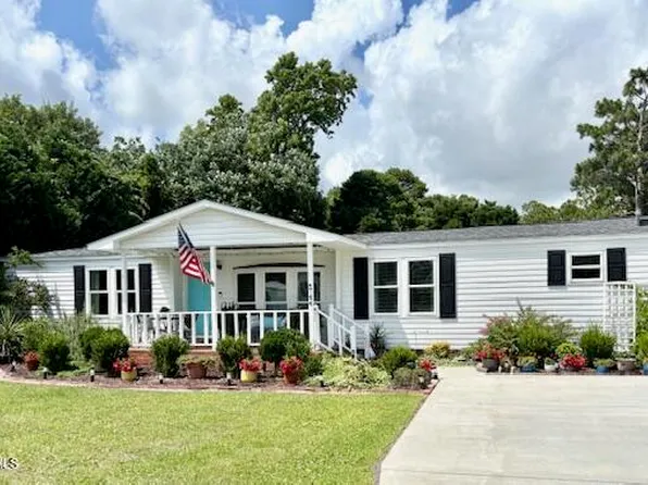 4744 Southgate Boulevard SE, Southport, NC 28461