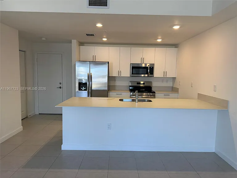 12420 SW 248th St #7 — Photo 6