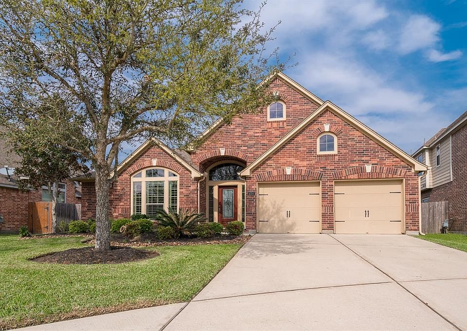1st image of 6084 Trent Ct