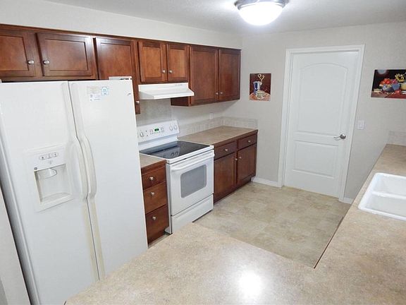 5th image of 3952 S Ticonderoga Way