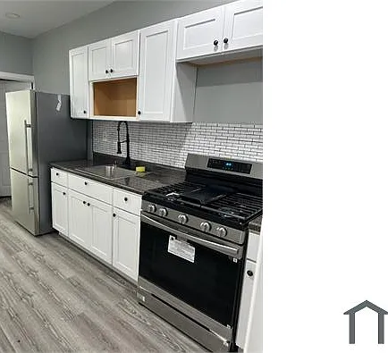 2720 N Marvine St — Photo 1
