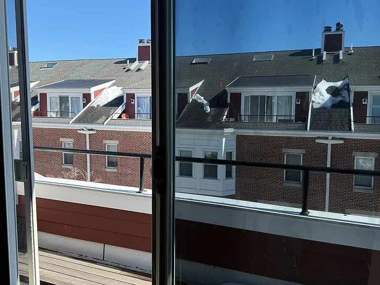 166 Quincy Shore Dr #107 — Photo 8