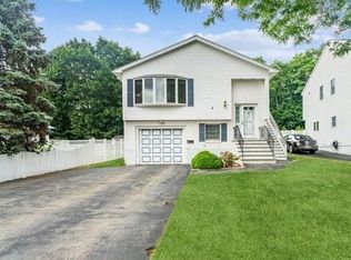 2 Timothy Ln, Malden, MA 02148