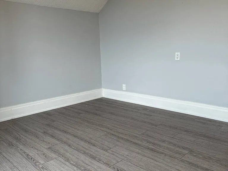 48 Walter St #A — Photo 14