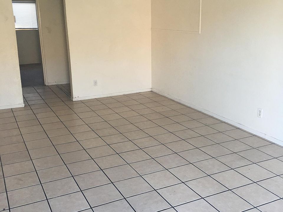 1st image of 4316 Stewart Ave APT C