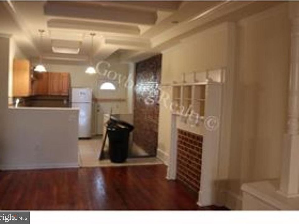1st image of 1914 W Berks St #1