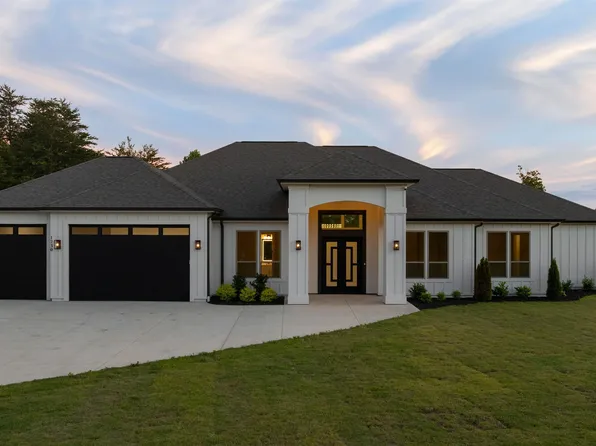 1730 Riveroak Rd, Inman, SC 29349