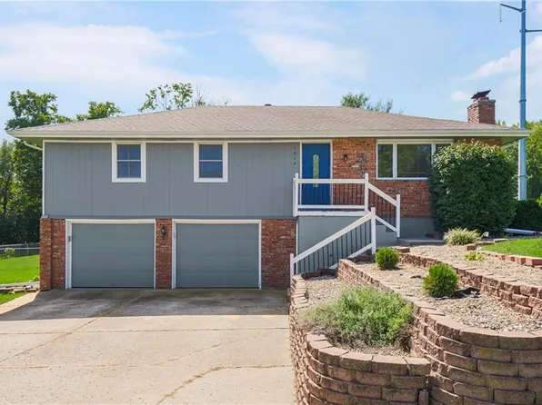 1019 NE 112th Ter, Kansas City, MO 64155