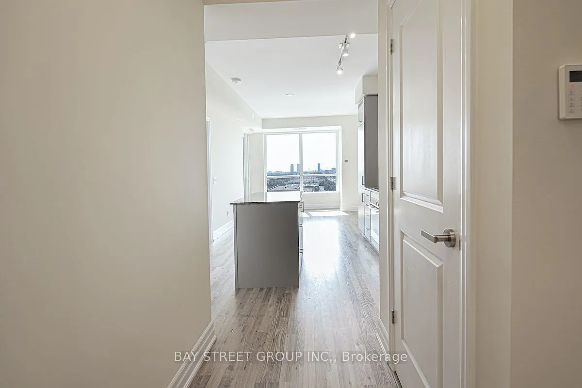 1 bed, $2,250 — Photo 2