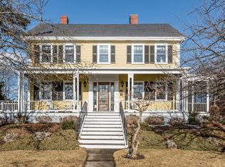 7 Harmony Ct, Nahant, MA 01908