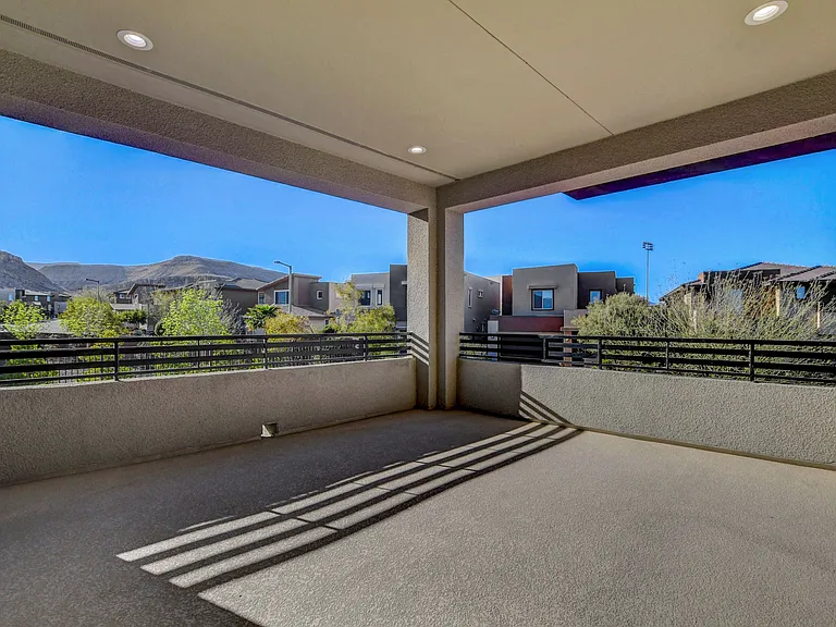 6005 Andezano Dr — Photo 43