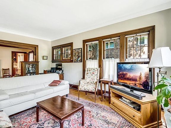 2nd image of 1485 Portland Ave #1