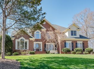 18937 Elm Row Ct, Davidson, NC 28036