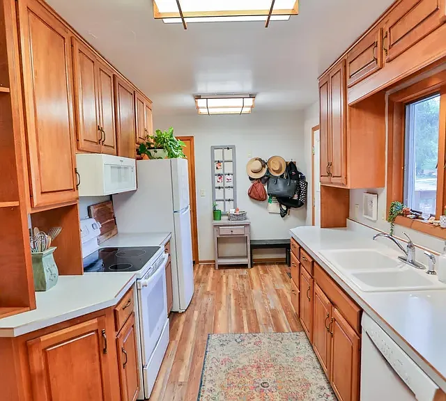 3603 Woodland St — Photo 6