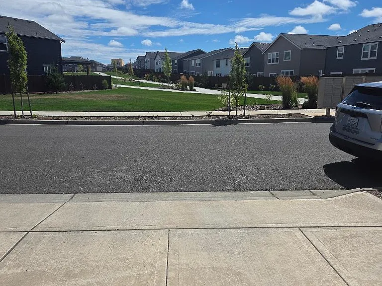 1521 SW Fielder Pl — Photo 3