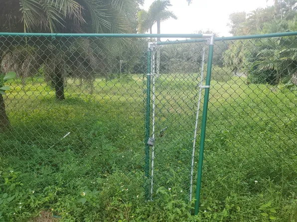 11140 Griffing Blvd, Biscayne Park, FL 33161